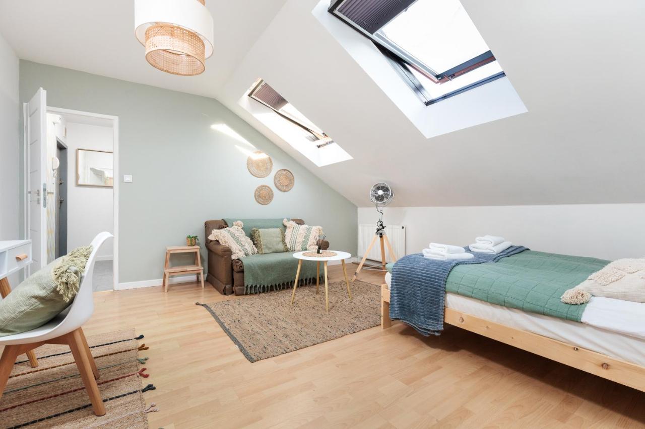 Pastel Grove Suite - By Upstairs Krakow Luaran gambar